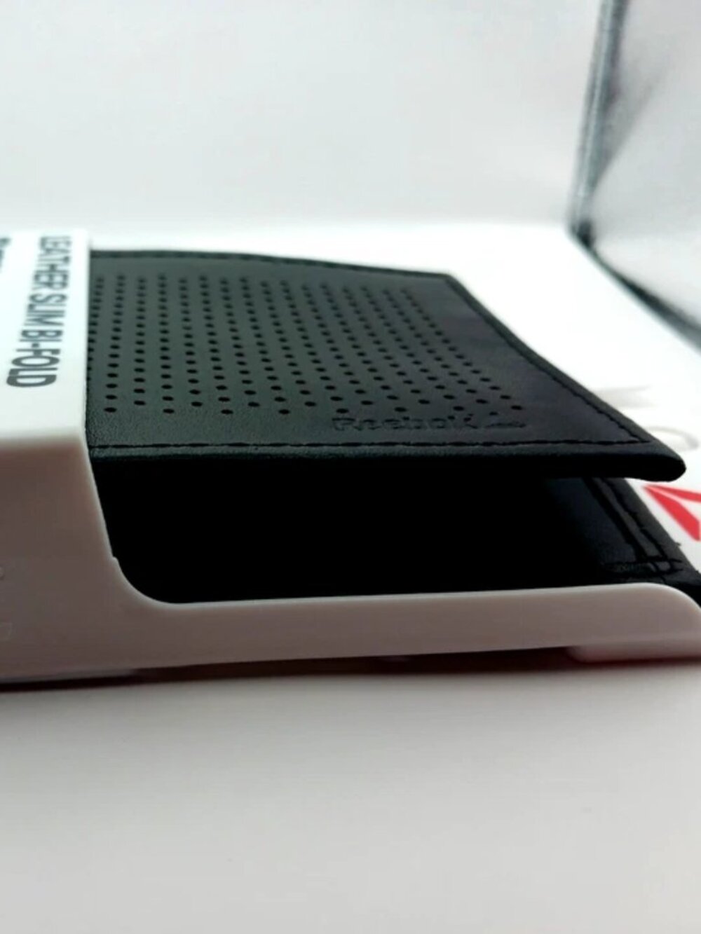 Reebok Slim Black Leather Bifold Wallet RFID Protection New with Tags - Picture 7 of 7